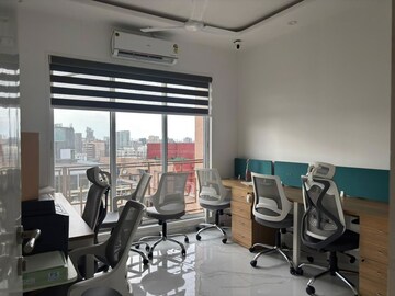 Gym in 5 BHK Apartment at Mohini Castle, Khar West – for Rent