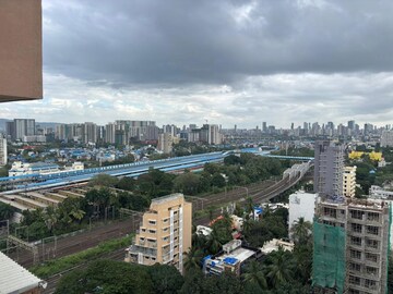 5 BHK Apartment – Exterior View View at Mohini Castle, Khar West - for Rent