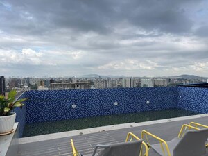 5 BHK Apartment For Rent in Mohini Castle, Khar West