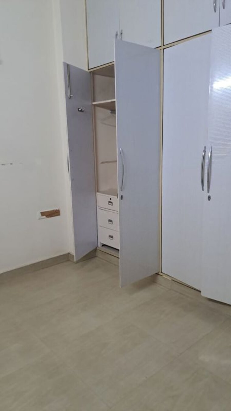 Bathroom, khirki extension 2 Bedroom 750 Sq.Ft. Builder Floor In Khirki Extension Delhi 9731404