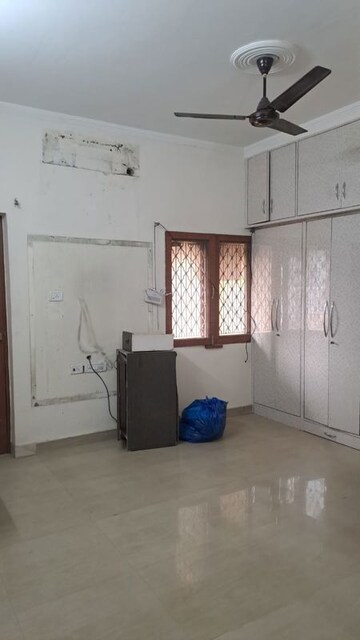 Bathroom in 2 BHK Builder Floor at Khirki Extension – for Rent