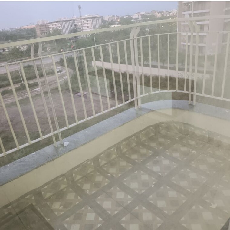 Balcony, bptp-discovery-park 2 Bedroom 1258 Sq.Ft. Apartment In Sector 80 Faridabad 9731454
