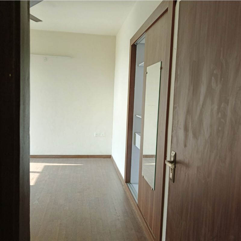 2 BHK Apartment For Sale in BPTP Discovery Park