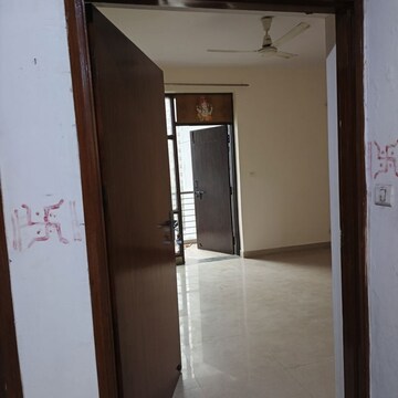  2 BHK Apartment at Omaxe Heights, Sector 86 – for Sale