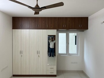 2.5 BHK Apartment For Rent in Aparna Sarovar Zenith, Nallagandla