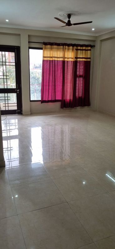 2 BHK + Pooja Room Apartment For Rent in RWA Apartments Sector 12