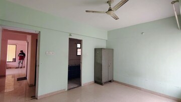 Room in 2 BHK Apartment at Bavdhan – for Rent