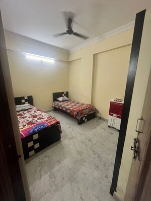 Bedroom in 2 BHK Apartment at Tolichowki – for Rent