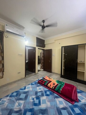Bedroom in 2 BHK Apartment at Tolichowki – for Rent