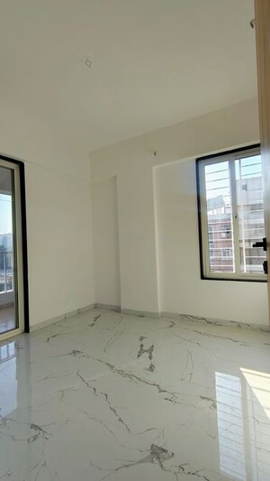 Room in 2 BHK Apartment at Bavdhan – for Rent