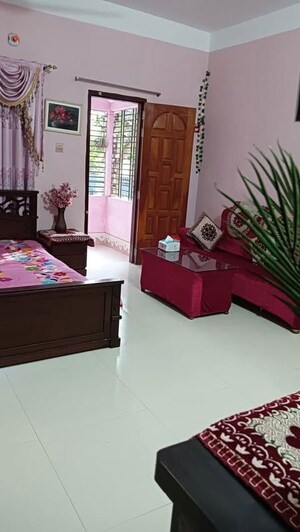  Pg For Rent in Viram Khand