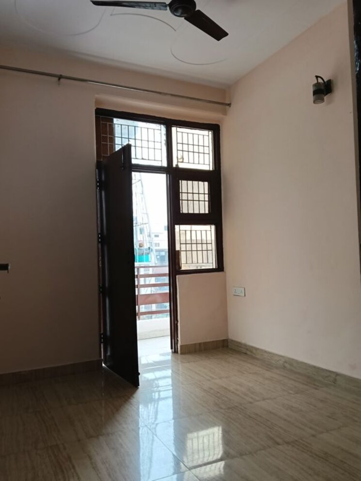 Room, oceans-shri-sai-apartment 2 Bedroom 900 Sq.Ft. Apartment In Gt Road Ghaziabad 9731521