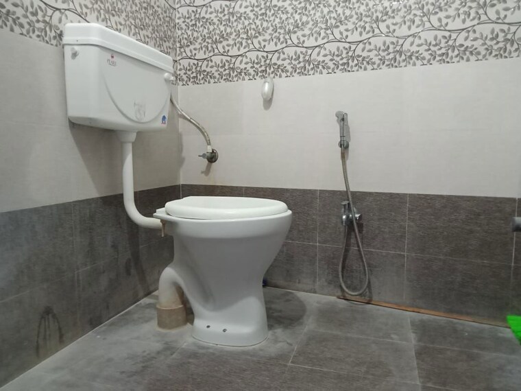 Bathroom, begumpet 1 RK 360 Sq.Ft. Builder Floor In Begumpet Hyderabad 9731531