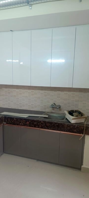 Bathroom in 2 BHK Apartment at Pyramid Elite, Sector 86 – for Rent