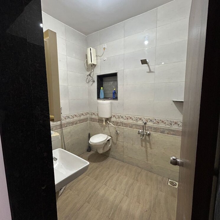 Bathroom, ashoka nagar 1 Bedroom 650 Sq.Ft. Apartment In Ashoka Nagar Pune 9728637