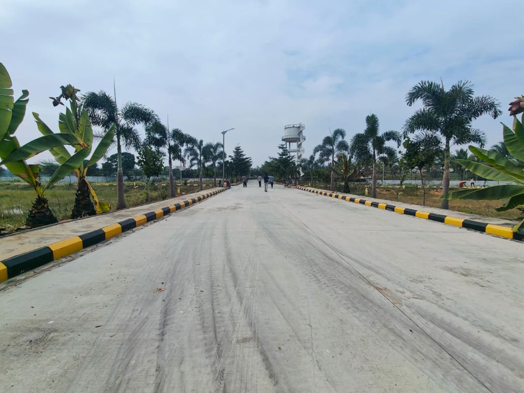 Plot For Sale in Resale Plot For Sale Komp