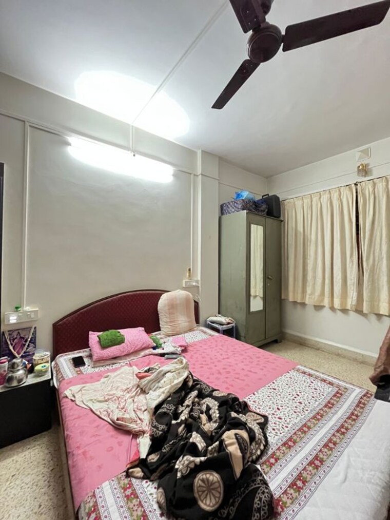 Bedroom, minal-chs-erandwane 2 Bedroom 950 Sq.Ft. Apartment In Erandwane Pune 9731567