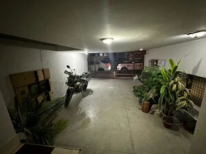 Parking in 3 BHK Builder Floor at Greater Kailash I – for Rent