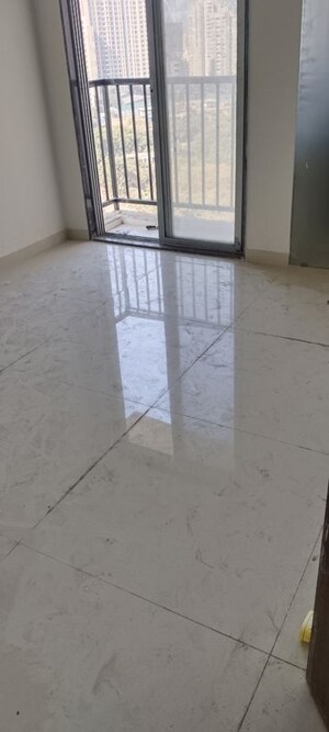 Bathroom in 3 BHK Apartment at Kamal Apartment Teen Hath Naka, Louis Wadi – for Rent