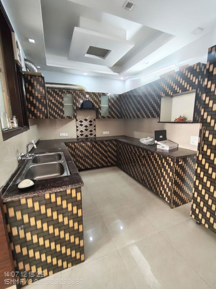Kitchen, sector 40 3 Bedroom 2200 Sq.Ft. Builder Floor In Sector 40 Gurgaon 9731611