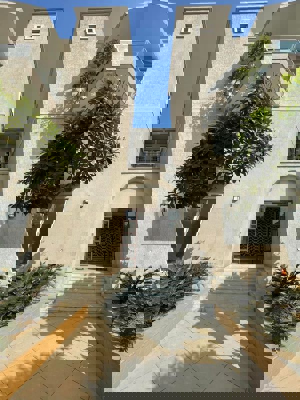 3 BHK + Servant Room,Extra Room Builder Floor For Rent in BPTP Amstoria