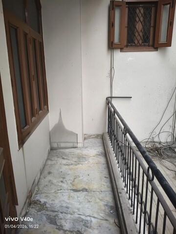 Balcony in 2 BHK Apartment at RWA Apartments Sector 39, Sector 39 – for Rent