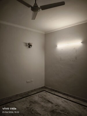 2 BHK Apartment For Rent in RWA Apartments Sector 39, Sector 39