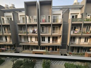 2 BHK Apartment For Sale in Smart World Orchard, Sector 61
