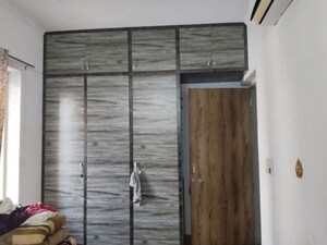 Furnished Amenities in 3 BHK Villa at Khatipura – for Rent