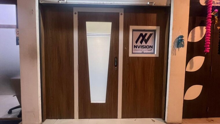 undefined, express-zone Commercial Office Space 110 Sq.Ft. In Malad East Mumbai 9731641