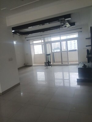 Room in 3 BHK Builder Floor at Millenium Residency, Sector 47 – for Rent