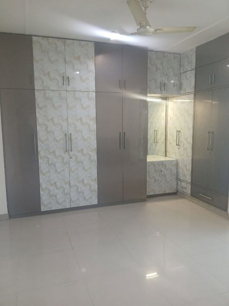 Bathroom, millenium-residency 3 Bedroom 2200 Sq.Ft. Builder Floor In Sector 47 Gurgaon 9731648