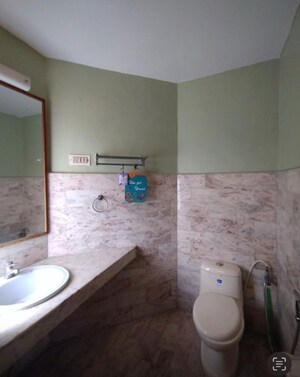 Bathroom in 3 BHK Apartment at Sahajeevan Apartments, Sadashiva Nagar – for Rent