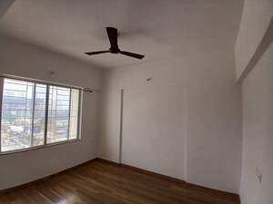 Room in 2 BHK Apartment at Gera Parkview I, Kharadi – for Sale
