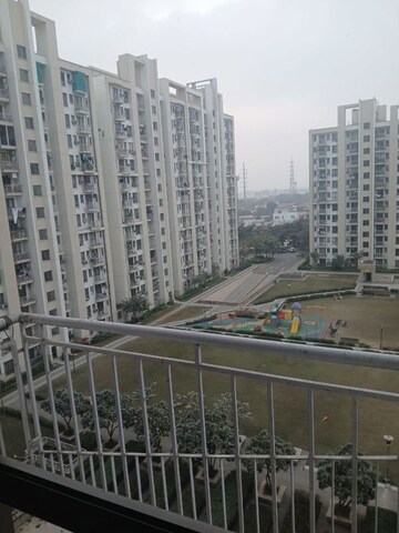 3 BHK Builder Floor – Exterior View View at Unitech The Residences Sector 33, Sector 33 - for Rent