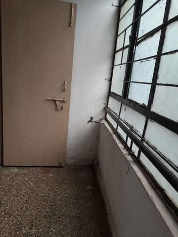 Balcony in 1 BHK Apartment at Ranade Yashodhan, Mayur Colony – for Rent