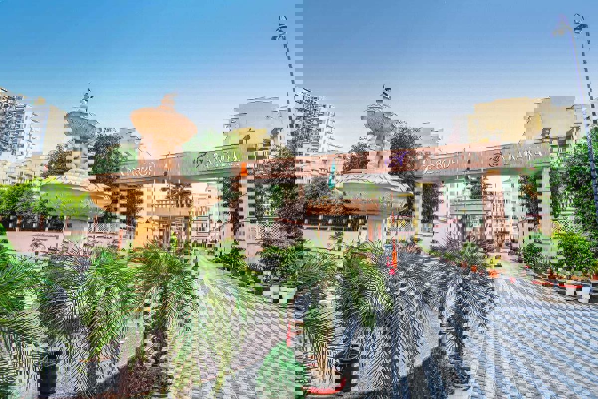 3.5 BHK + Servant Room,Study Room,Extra Room 2000 Sq.Ft. Builder Floor in SS Almeria