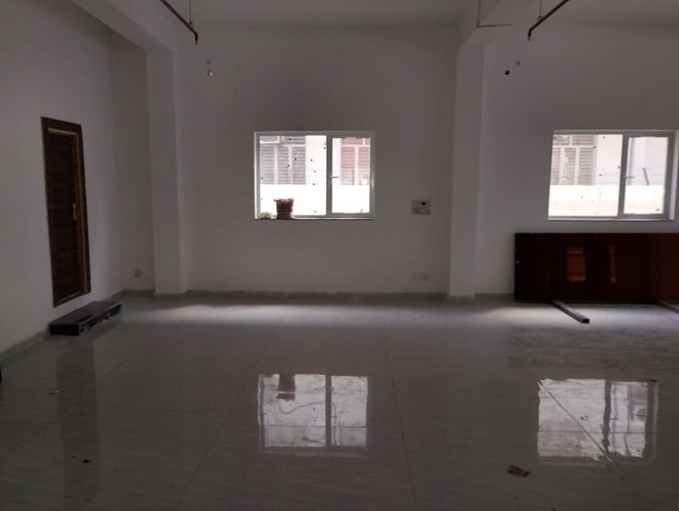 undefined, sector 63 Commercial Office Space 1600 Sq.Ft. In Sector 63 Noida 9731698