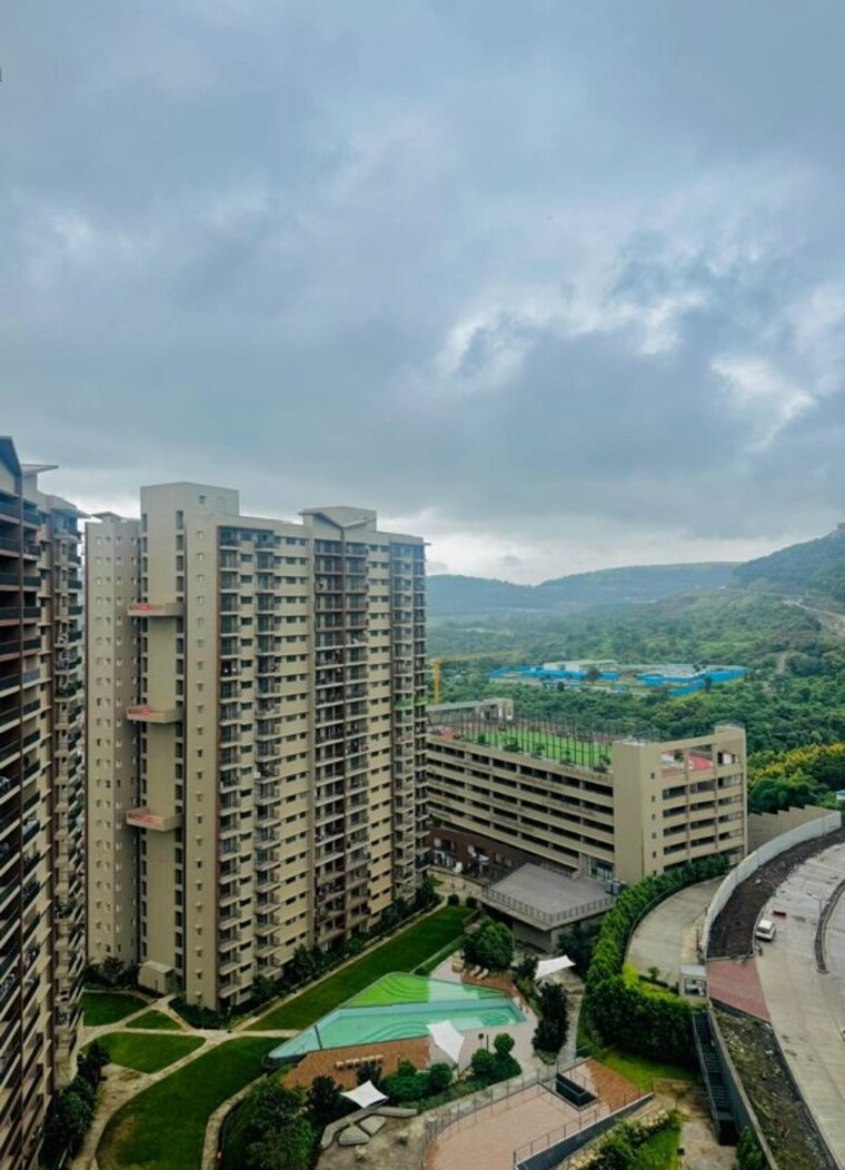 Exterior View, shapoorji-pallonji-vanaha-springs 3 Bedroom 1100 Sq.Ft. Apartment In Bavdhan Pune 9731690