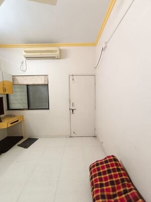Room in 3 BHK Apartment at Nigdi – for Rent