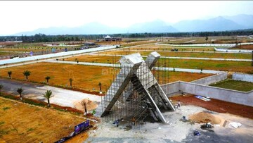  Plot For Sale in SVN Swapnlok, Thatipudi