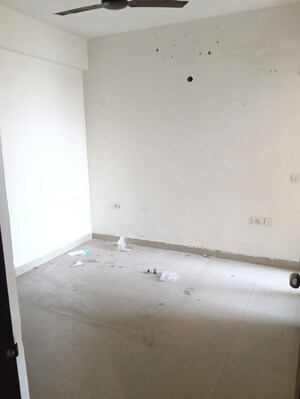 Room in 2 BHK Apartment at Adithya City Apartments, Dasna – for Rent