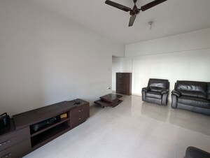 Living Room in 2.5 BHK Apartment at Kalpataru Estate, Pimple Gurav – for Rent