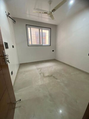 Room in 2 BHK Builder Floor at Chattarpur – for Rent