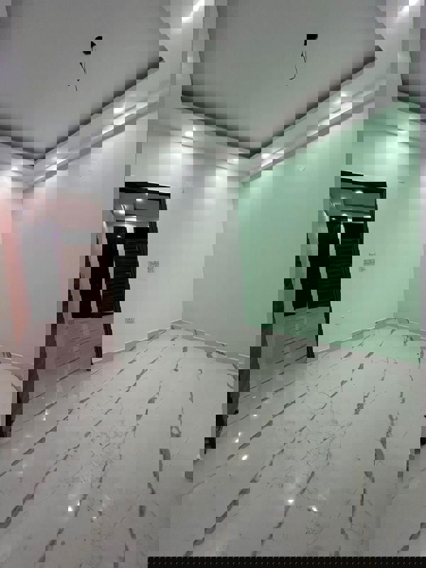 1 BHK Builder Floor For Sale in Saket