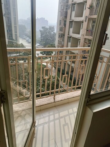 Balcony in 2 BHK Apartment at Shree Vardhman Mantra, Sector 67 – for Rent