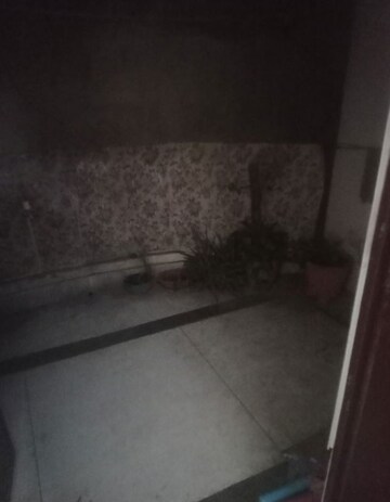 Furnished Amenities in 2 BHK Independent House at Vikas Nagar – for Rent