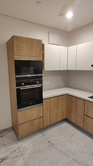 Furnished Amenities in 4 BHK Apartment at Wakad – for Rent