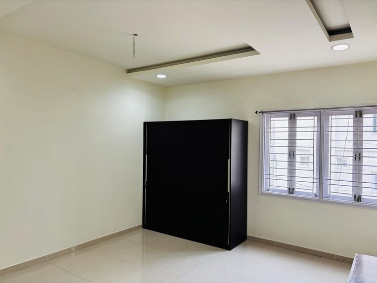 Room, madhapur 3 Bedroom 1850 Sq.Ft. Builder Floor In Madhapur Hyderabad 9731826