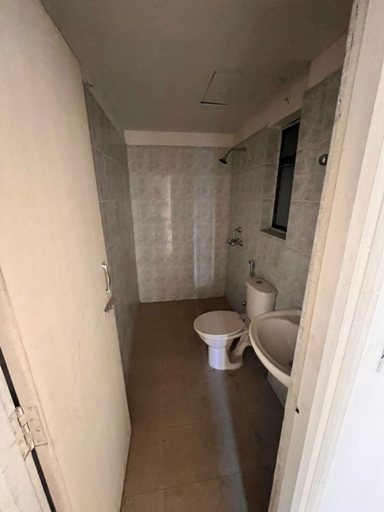 Bathroom, devaloke-sonar-city 3 Bedroom 1189 Sq.Ft. Apartment In Narendrapur Kolkata 9682461
